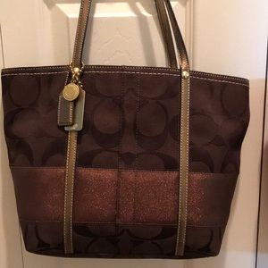Coach tote